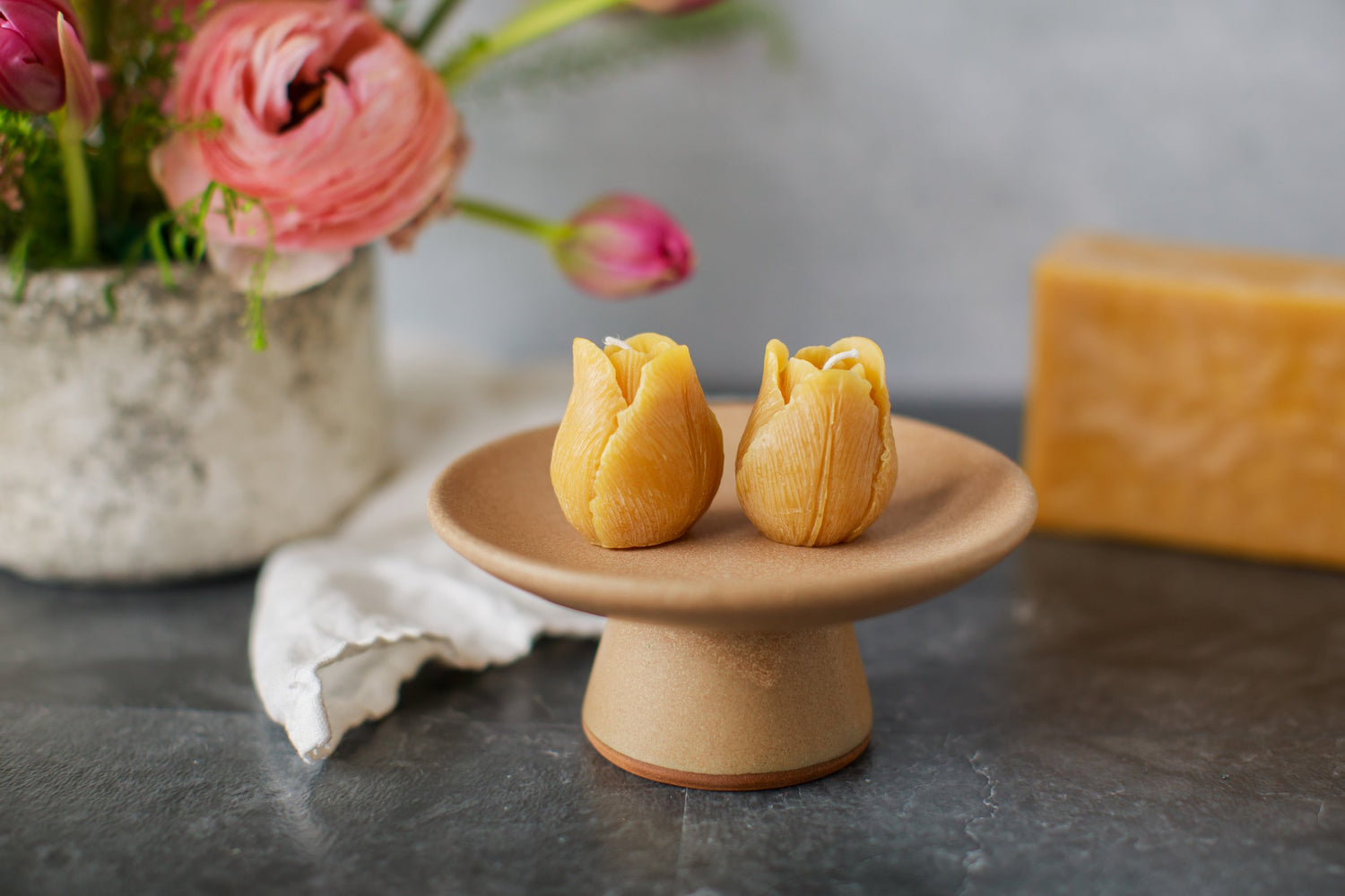Pure Beeswax Tulip Candles