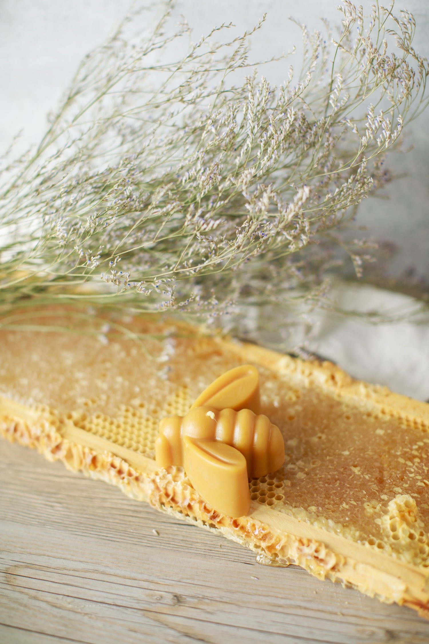 Pure Beeswax Honey Bee Candles (Case of 6) $6.00 MSRP $10