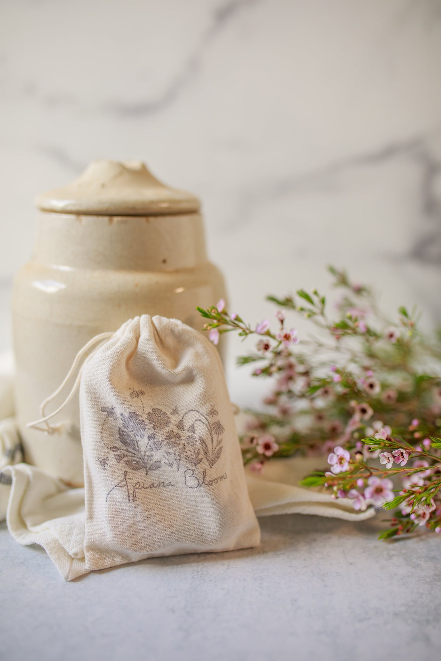 Pure Beeswax Tea Light Candles
