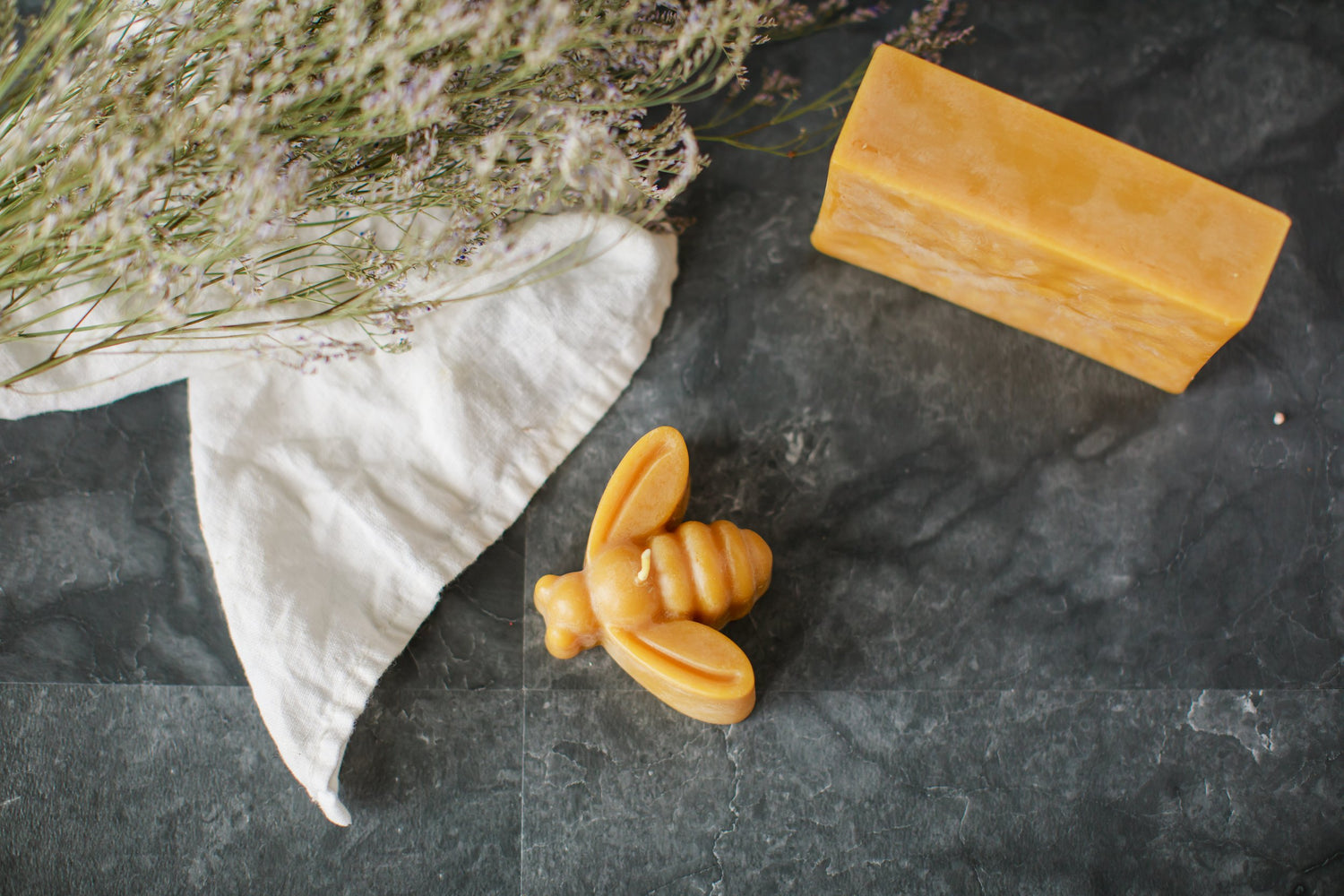 Pure Beeswax Honey Bee Candles