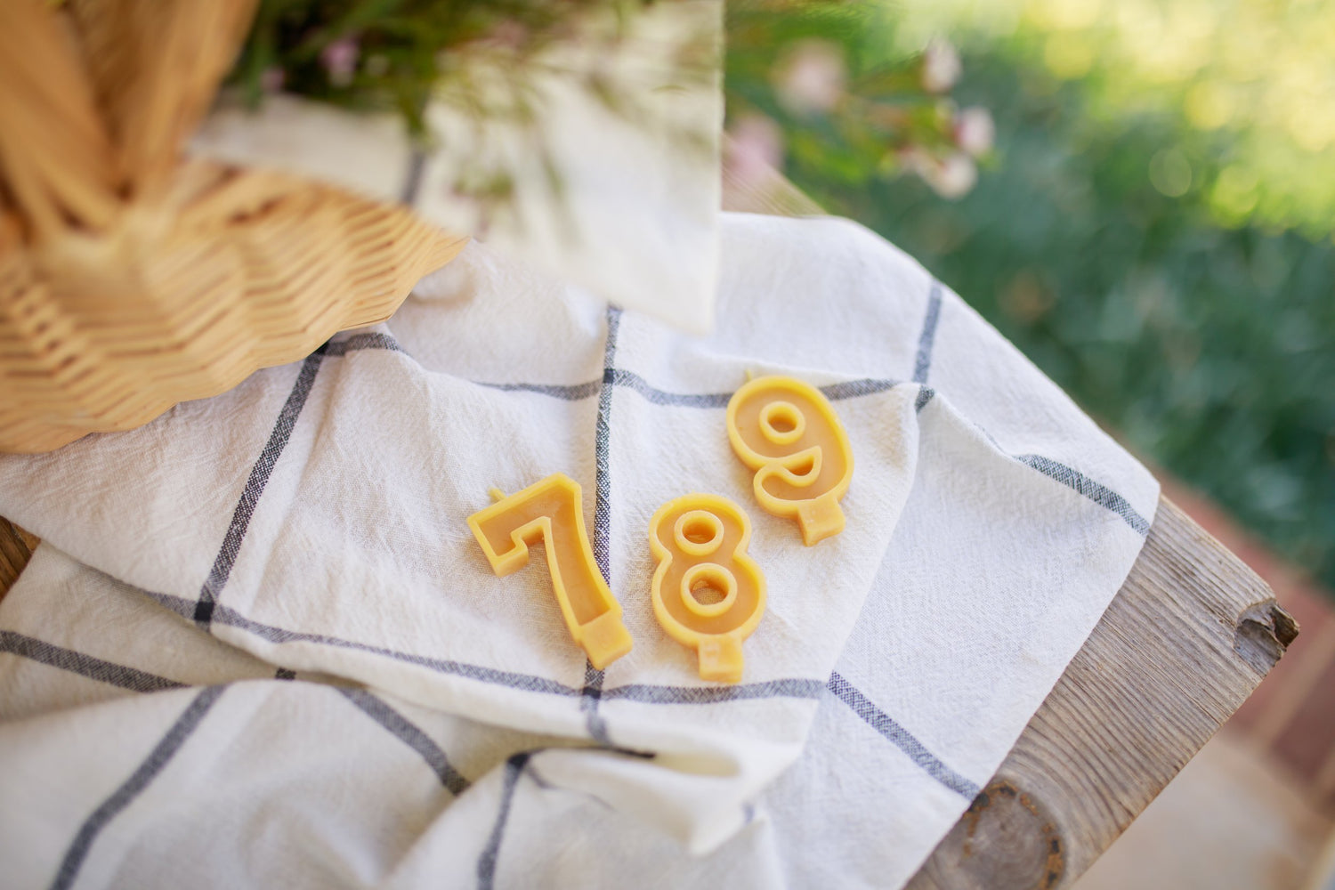 Pure Beeswax Birthday Candles