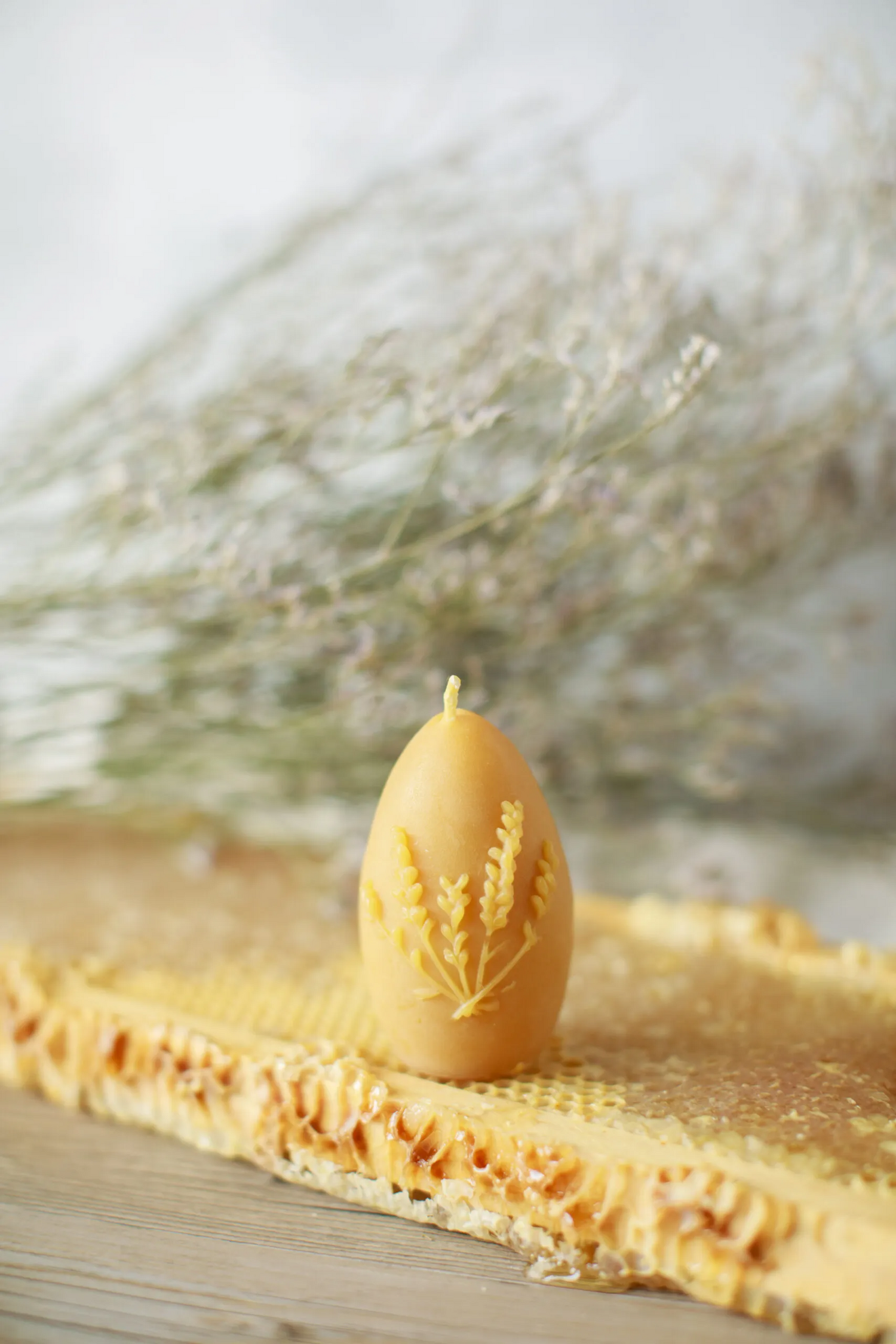 Pure Beeswax Lavender Egg Candles (Case of 6)